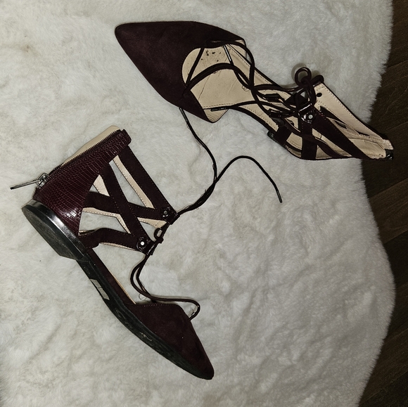 Jessica Simpson circus lace up - Picture 2 of 2